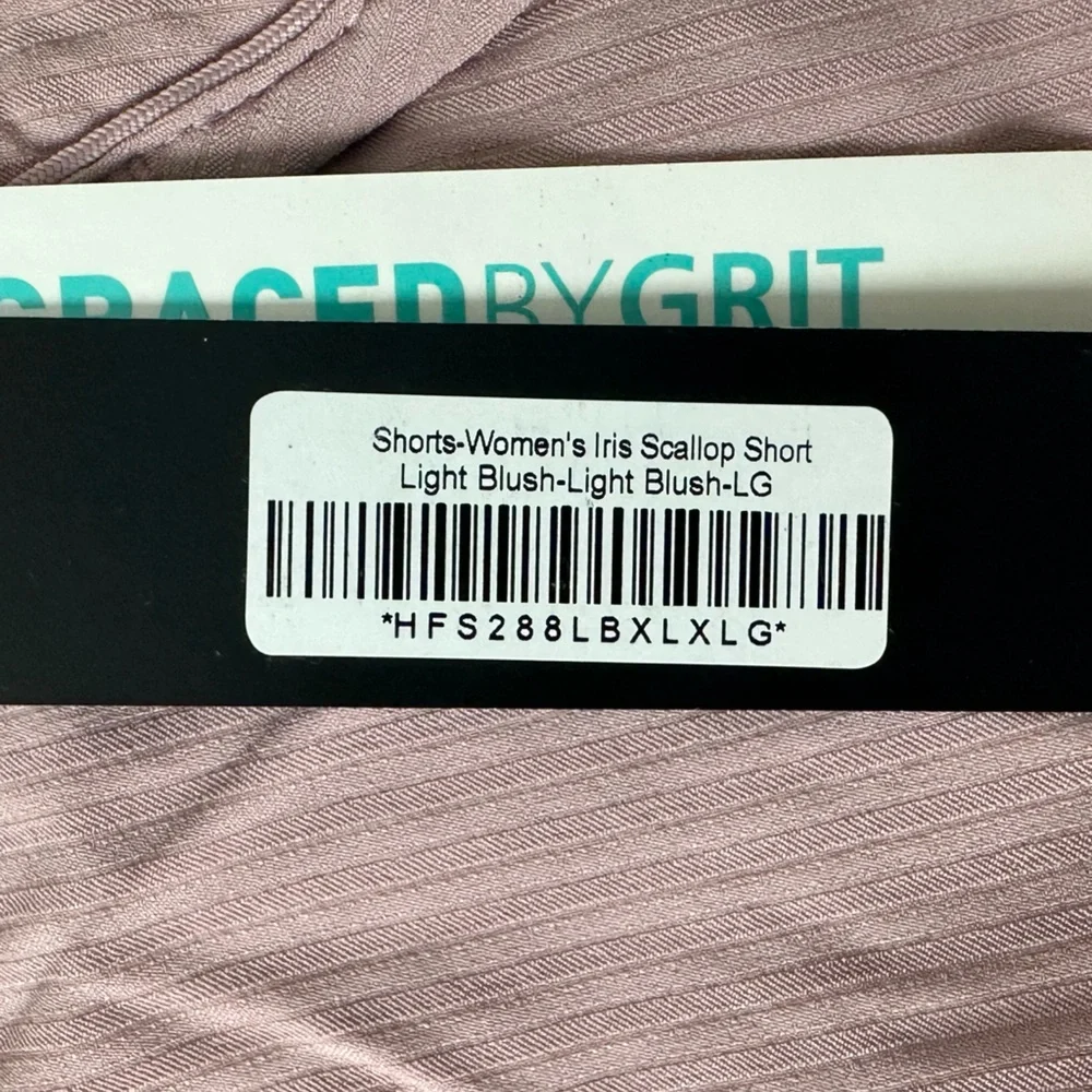NWT Hylete Iris short, light blush, size medium - Picture 3 of 5